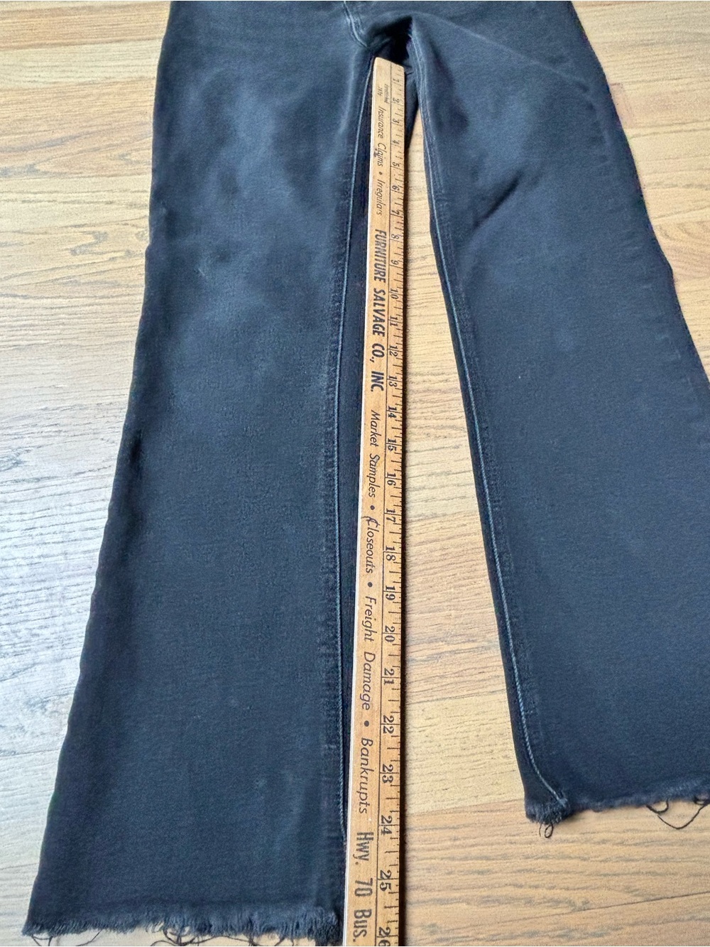 Lovervet by VERVET Black Raw Hem Straight Leg Jeans Size 27/5 High Rise Stretch - Picture 5 of 9